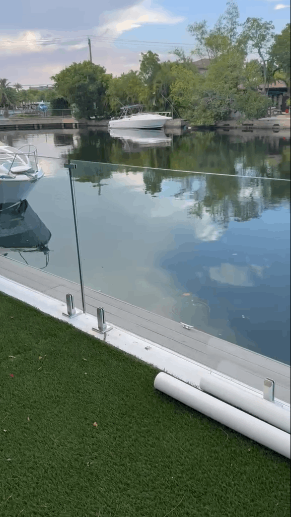 glass pool fence